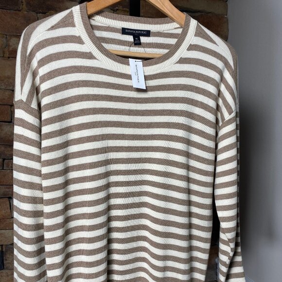 Camel/Cream Striped 3/4 Sleeve Cotton Blend	Medium - Picture 1 of 3